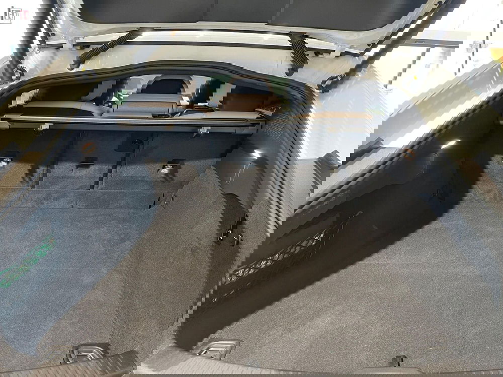 Volvo ES90 nuova a Como (8)