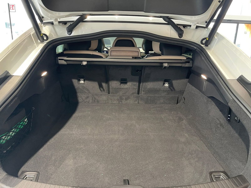 Volvo ES90 nuova a Como (8)