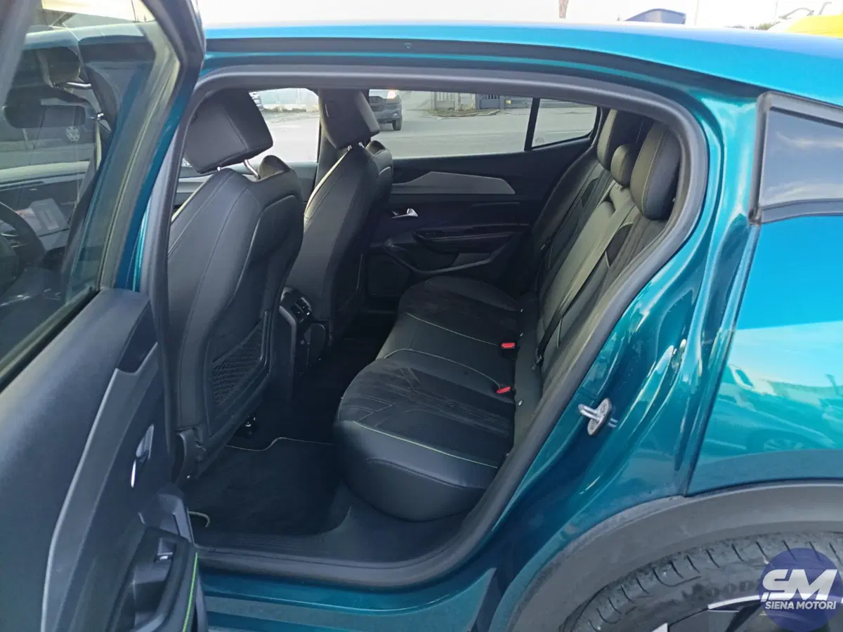 Peugeot 408 usata a Siena (17)