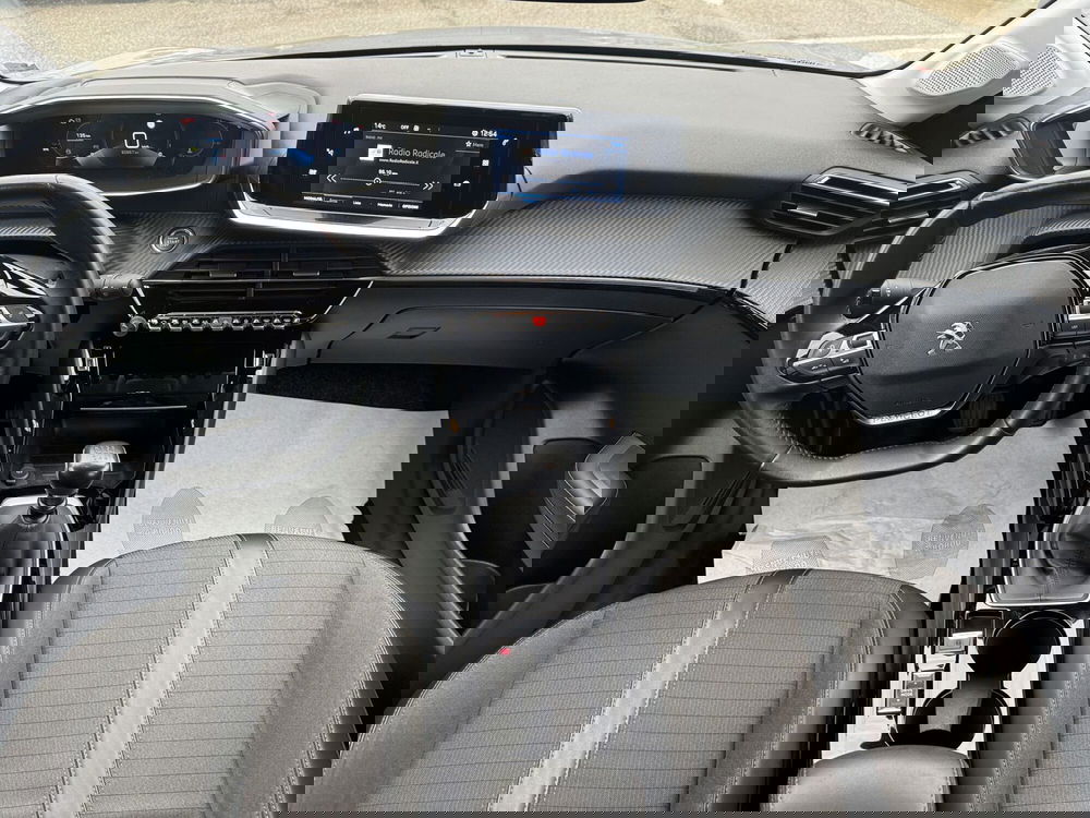 Peugeot 208 usata a Messina (11)