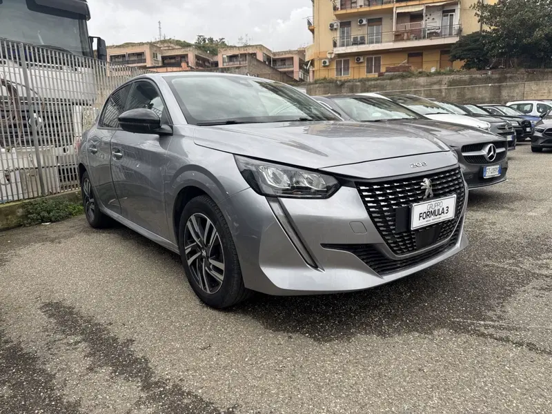 Peugeot 208 usata a Messina (2)