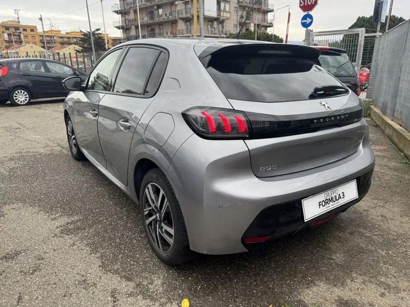 Peugeot 208 usata a Messina (4)