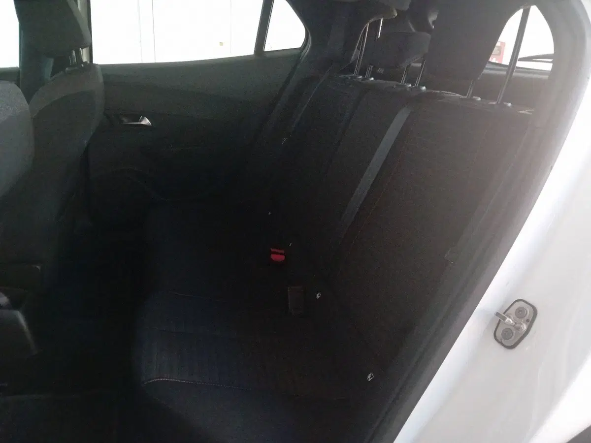 Peugeot 2008 usata a Pordenone (12)