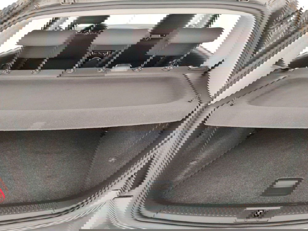 Volkswagen Polo usata a Massa-Carrara (15)