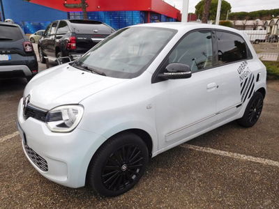 Renault Twingo Urban Night 22kWh del 2022 usata a Rimini