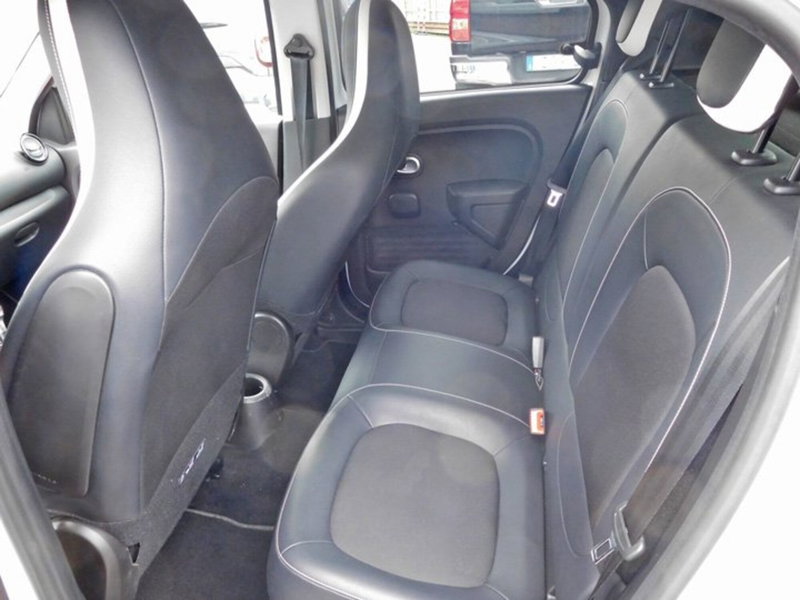 Renault Twingo usata a Rimini (9)