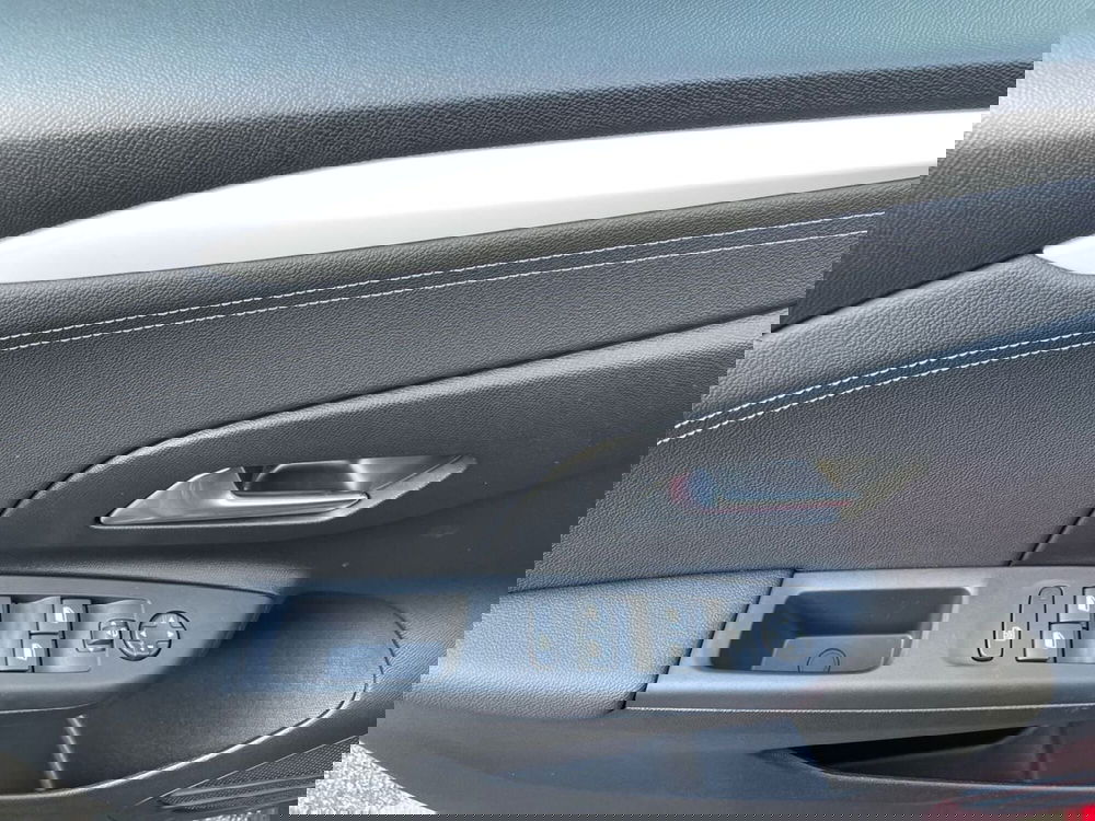 Opel Corsa nuova a Salerno (13)