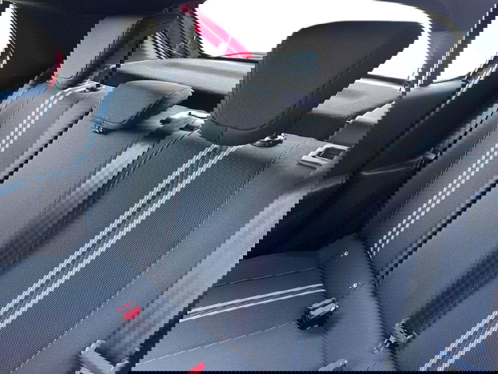 Opel Corsa nuova a Salerno (14)