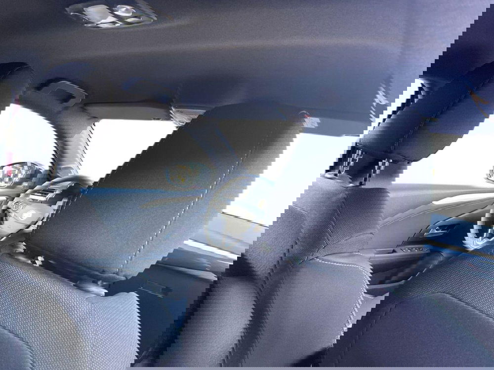 Opel Corsa nuova a Salerno (17)