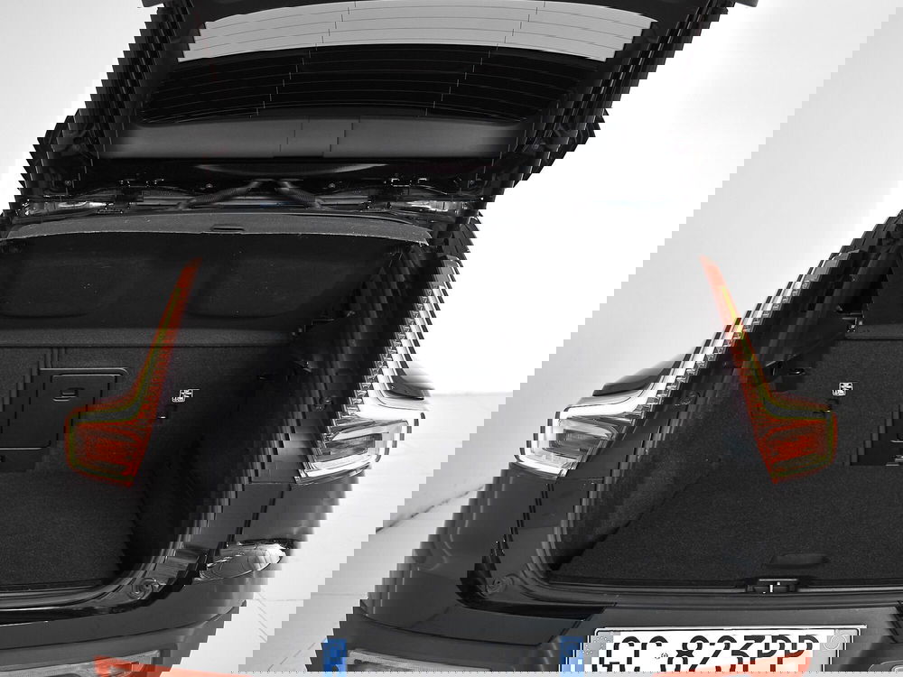 Volvo XC40 usata a Prato (6)