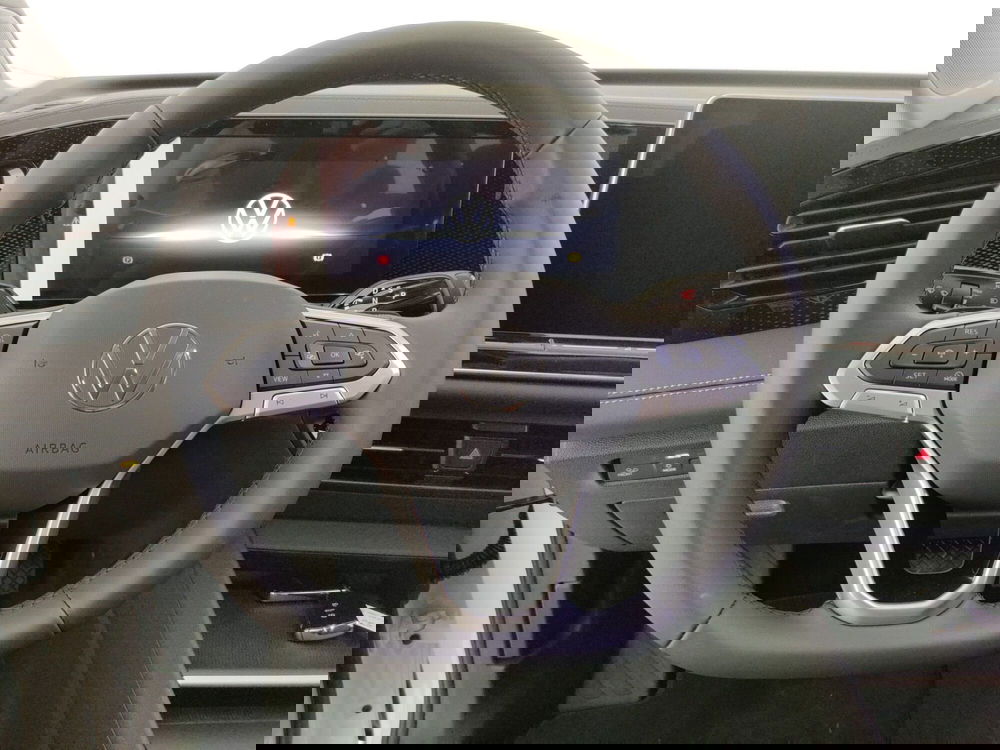 Volkswagen Tiguan nuova a Napoli (14)