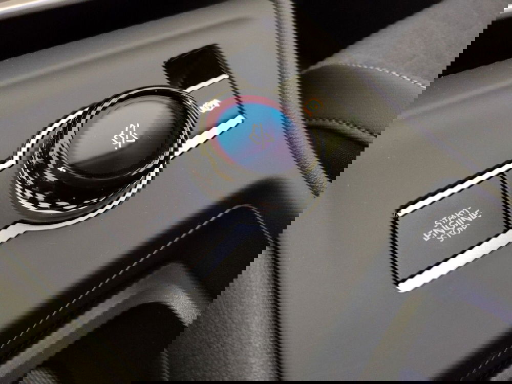 Volkswagen Tiguan nuova a Napoli (19)