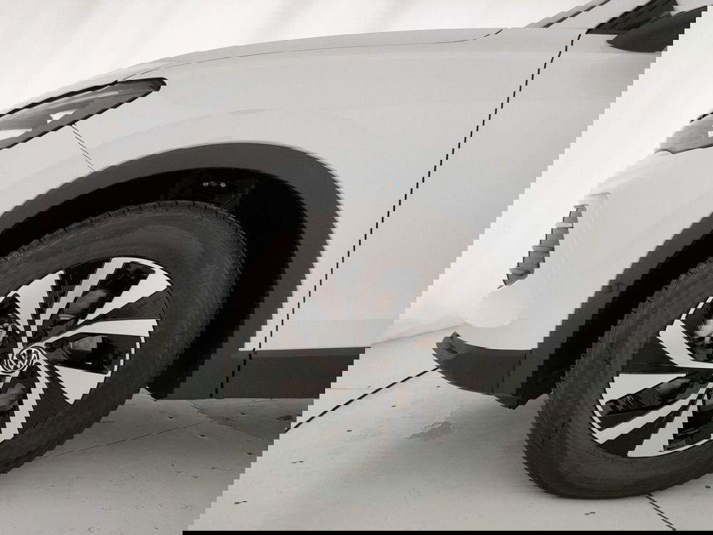 Volkswagen Tiguan nuova a Napoli (5)