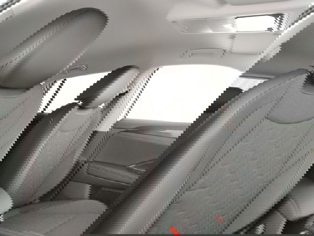 Volkswagen Tiguan nuova a Napoli (8)