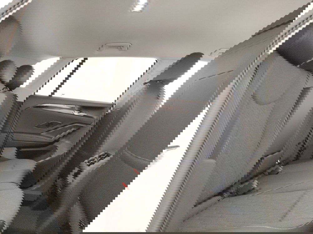 Volkswagen Tiguan nuova a Napoli (9)