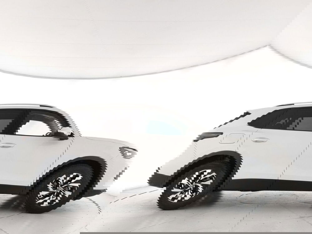 Volkswagen Tiguan nuova a Napoli (3)