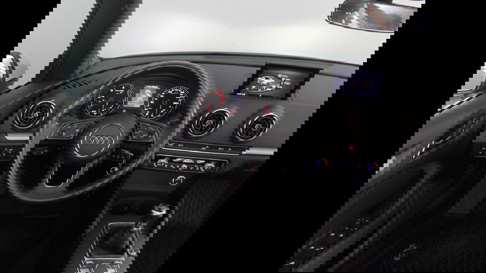 Audi A3 Cabrio usata a Palermo (11)