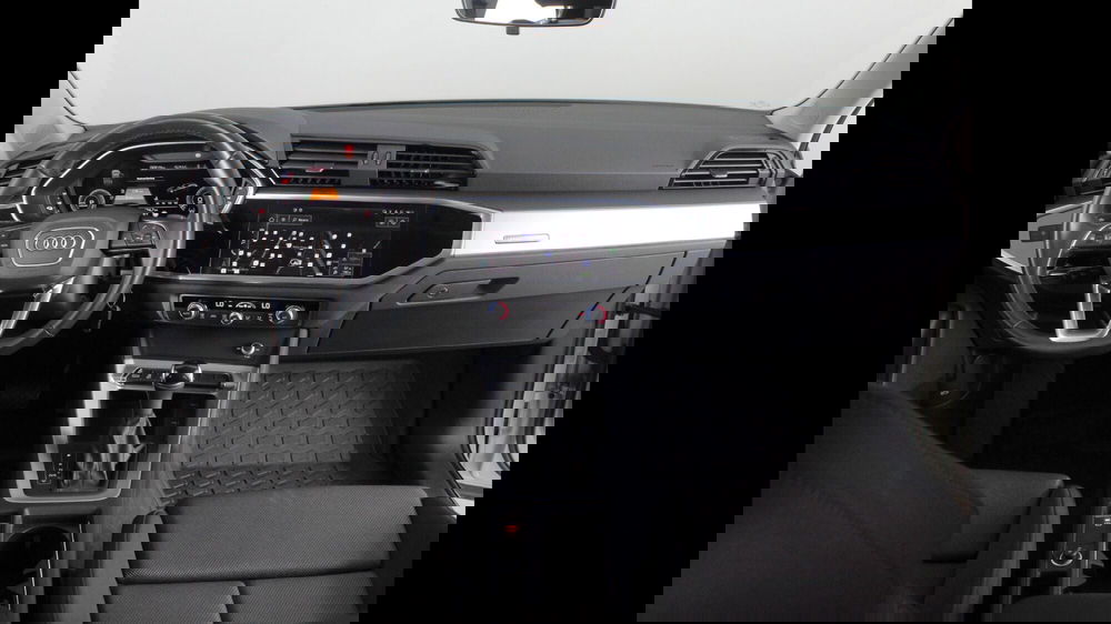 Audi Q3 Sportback usata a Palermo (9)
