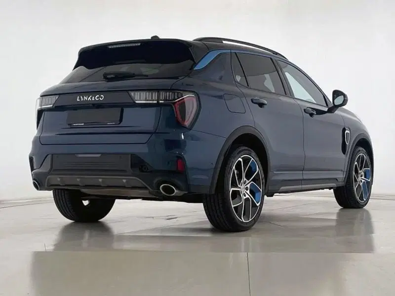 Lynk & Co 01 usata a Perugia (8)