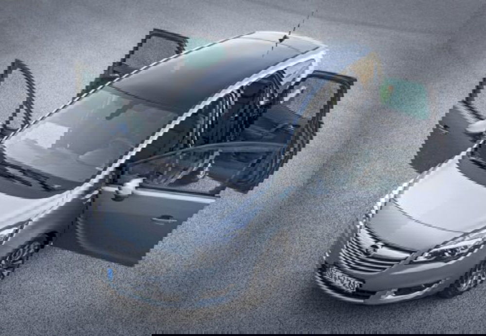 Opel Meriva usata a Palermo (14)