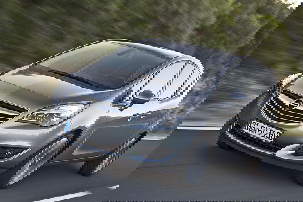 Opel Meriva usata a Palermo (7)