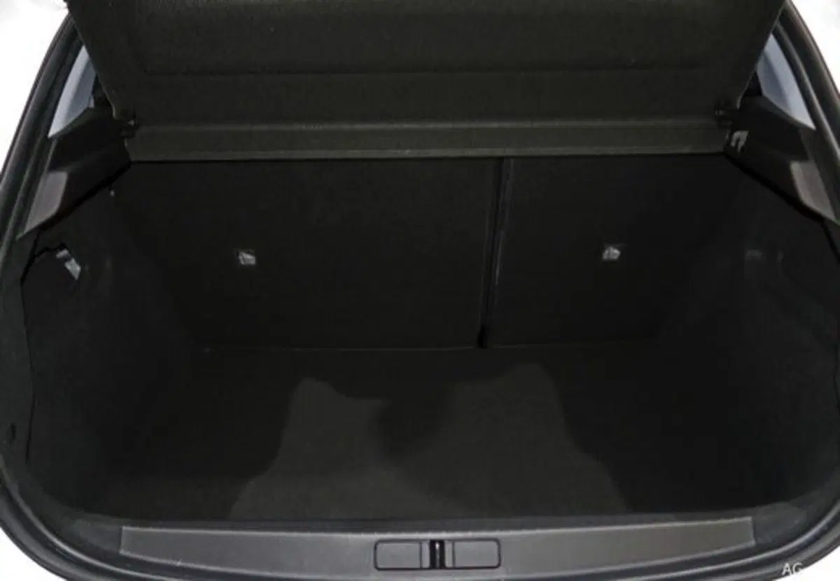 Opel Corsa usata a Palermo (15)