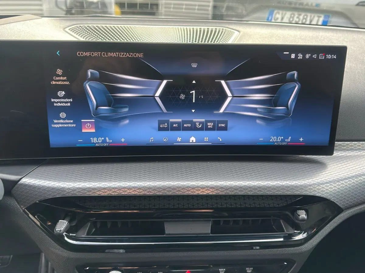 BMW Serie 3 Touring usata a Caserta (19)