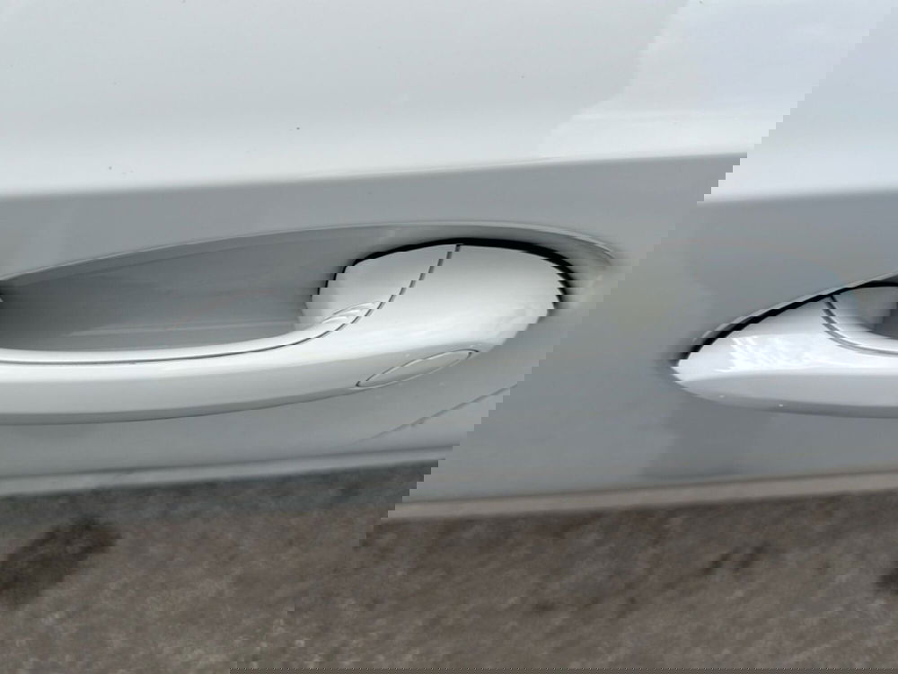 BMW Serie 3 Touring usata a Caserta (8)