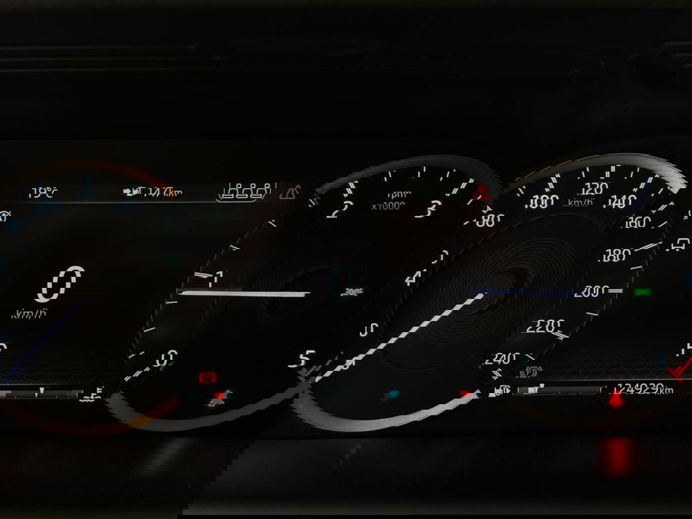 Land Rover Discovery Sport usata a Savona (10)