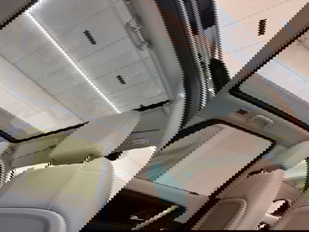 Land Rover Discovery Sport usata a Savona (11)