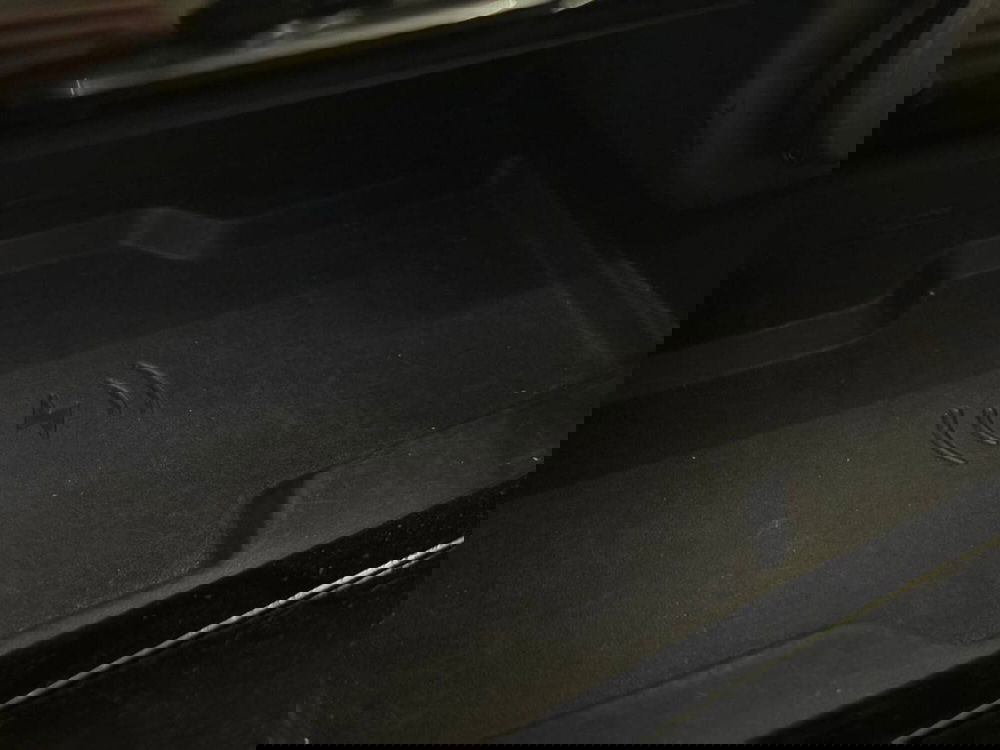 Land Rover Discovery Sport usata a Savona (12)