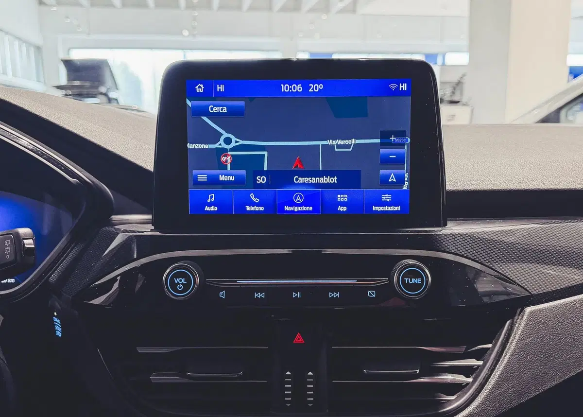 Ford Kuga usata a Vercelli (11)