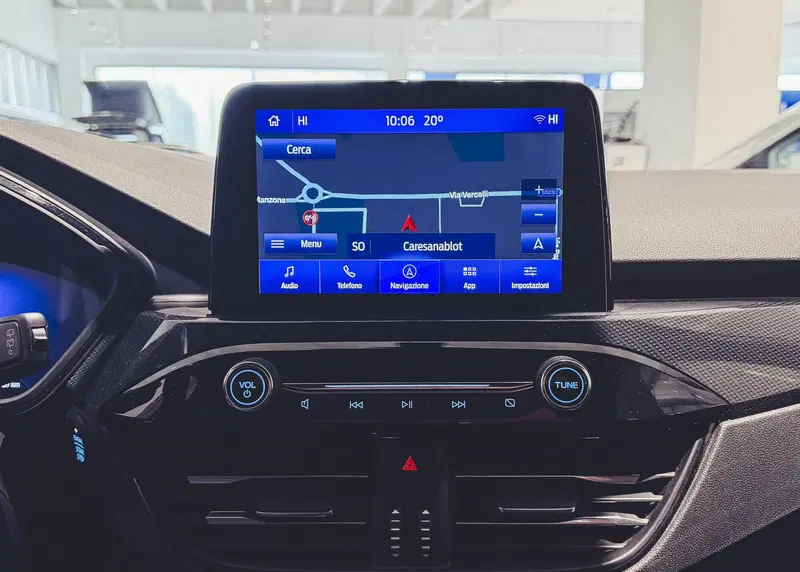 Ford Kuga usata a Vercelli (11)