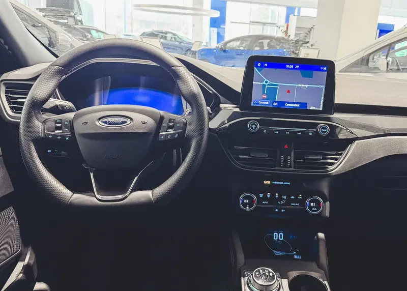 Ford Kuga usata a Vercelli (14)