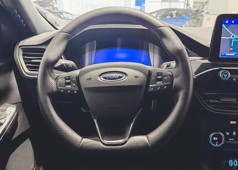 Ford Kuga usata a Vercelli (15)