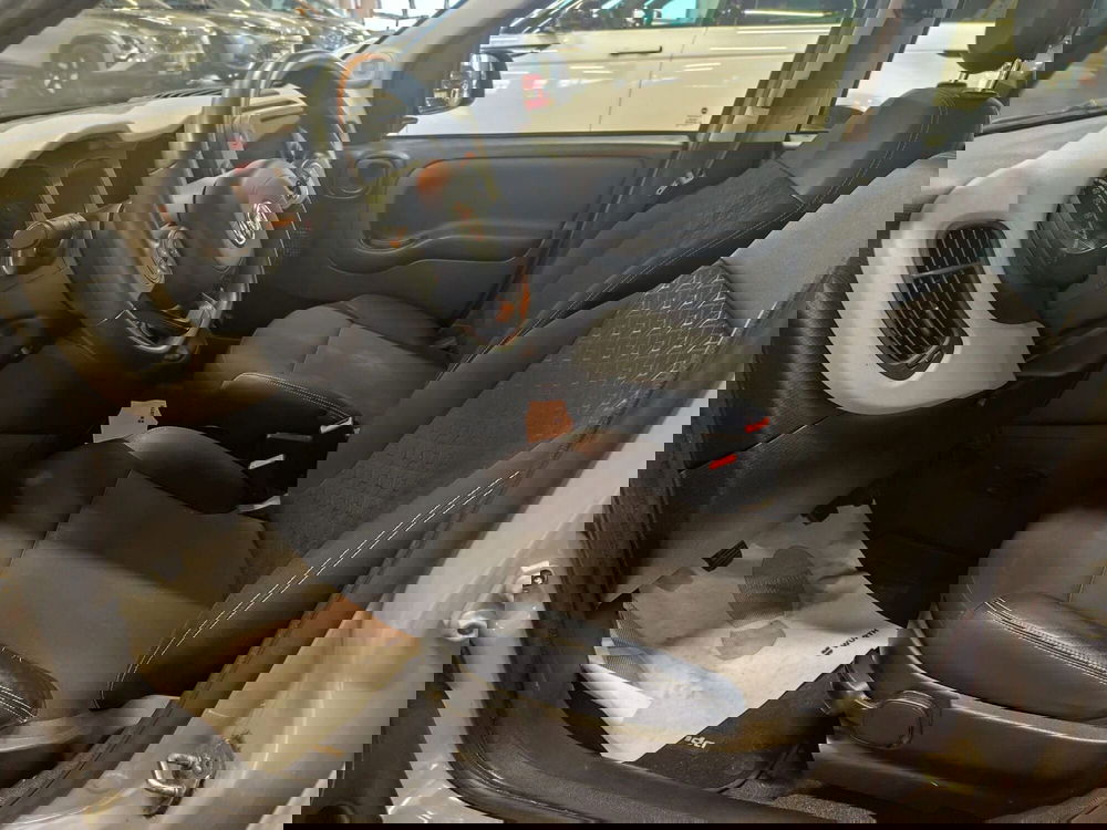 Fiat Panda Cross usata a Milano (13)