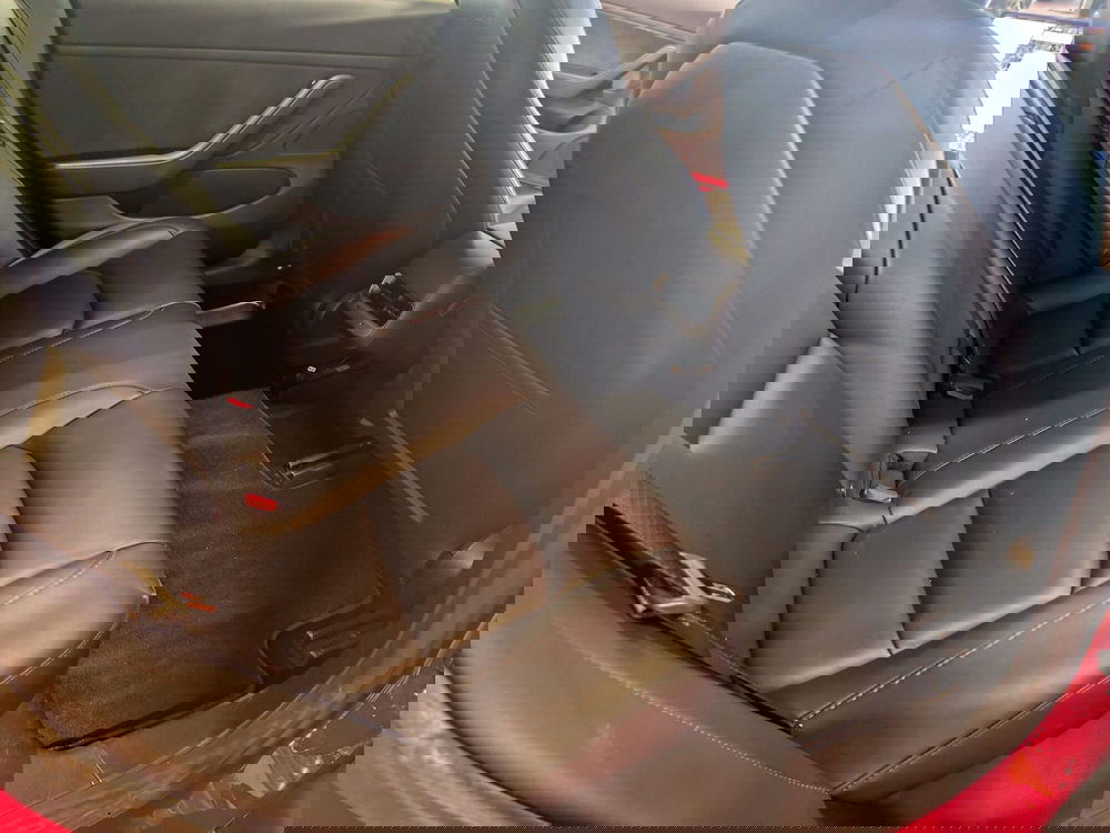 Tesla Model S usata a Milano (14)