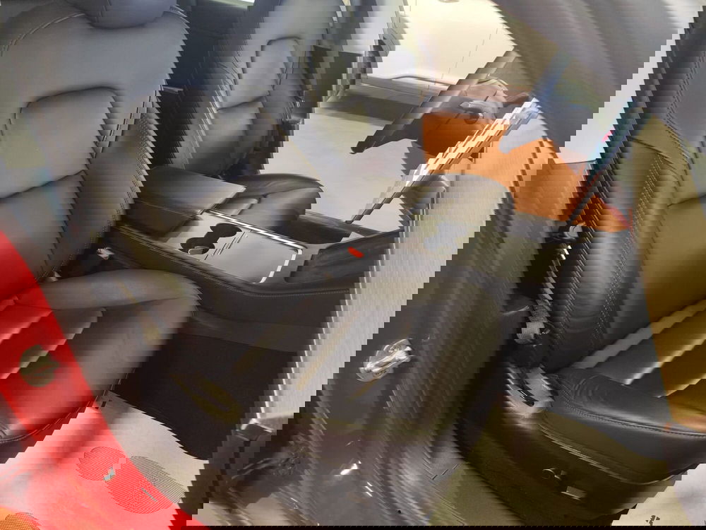 Tesla Model S usata a Milano (15)