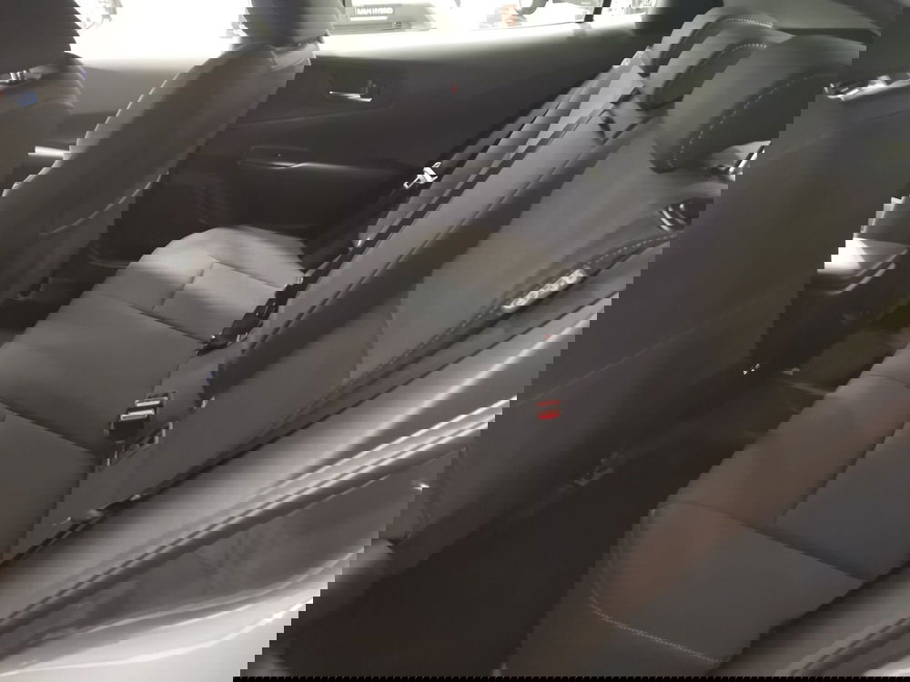 Toyota Prius nuova a Bergamo (7)