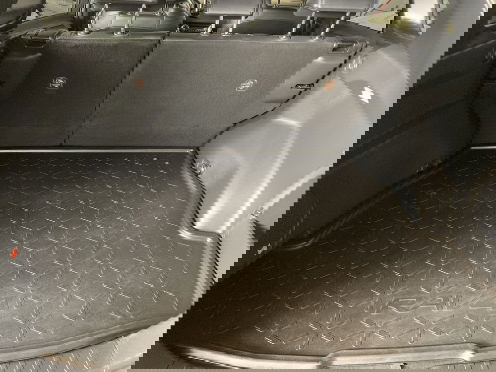 Toyota Rav4 usata a Bergamo (10)