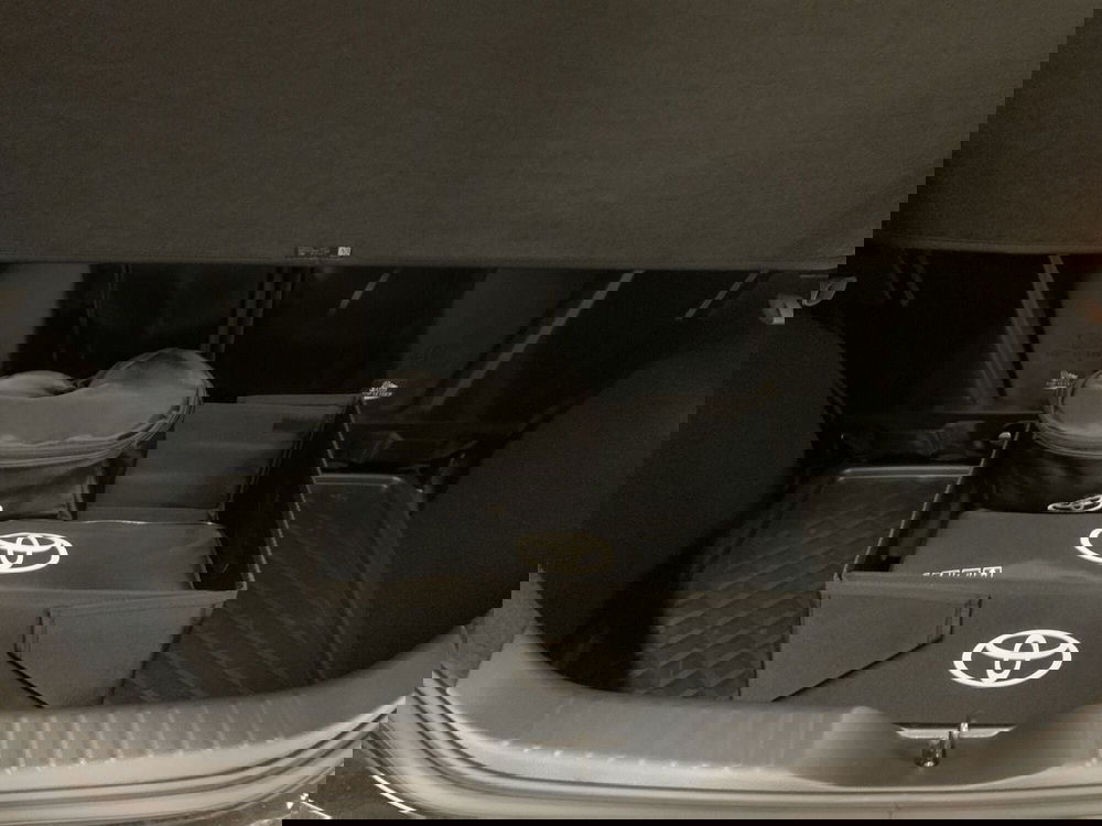 Toyota Aygo X nuova a Bergamo (8)