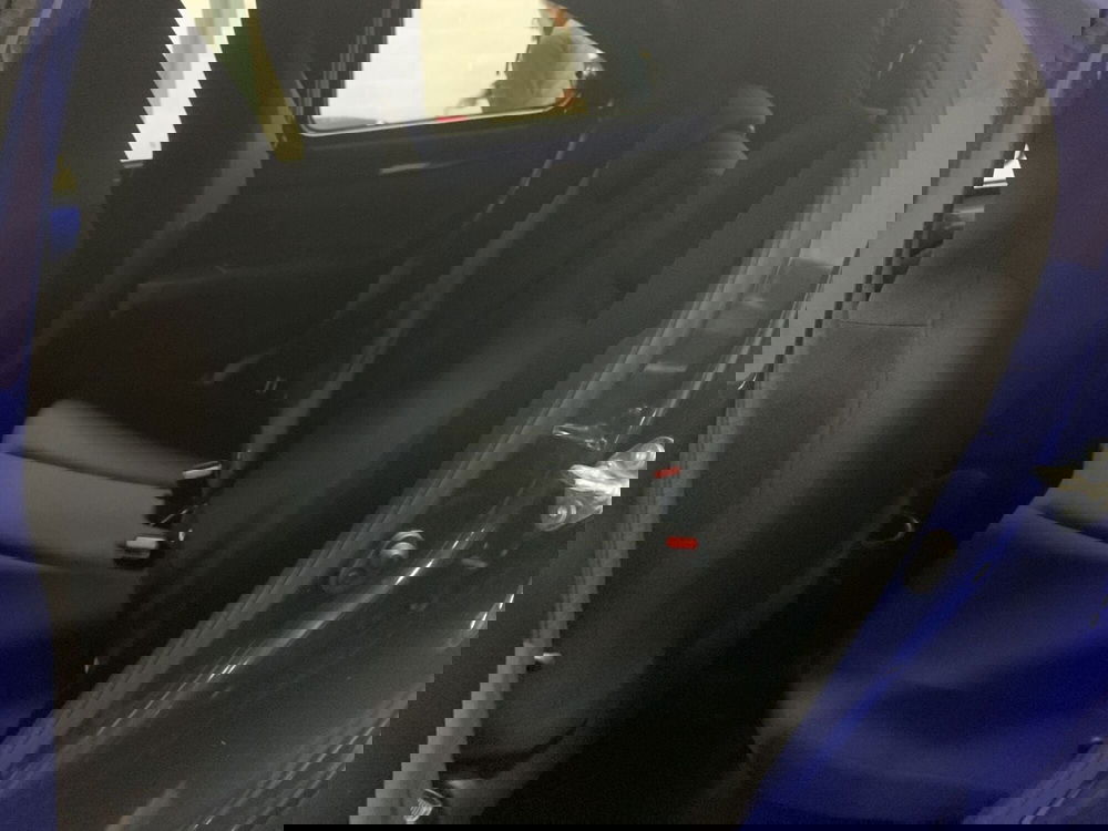 Toyota Aygo X nuova a Bergamo (18)