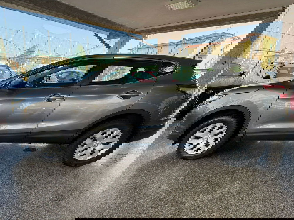 Nissan Qashqai usata a Brescia (3)
