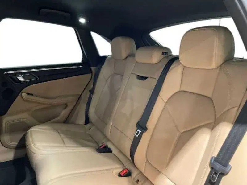 Porsche Macan usata a Firenze (12)