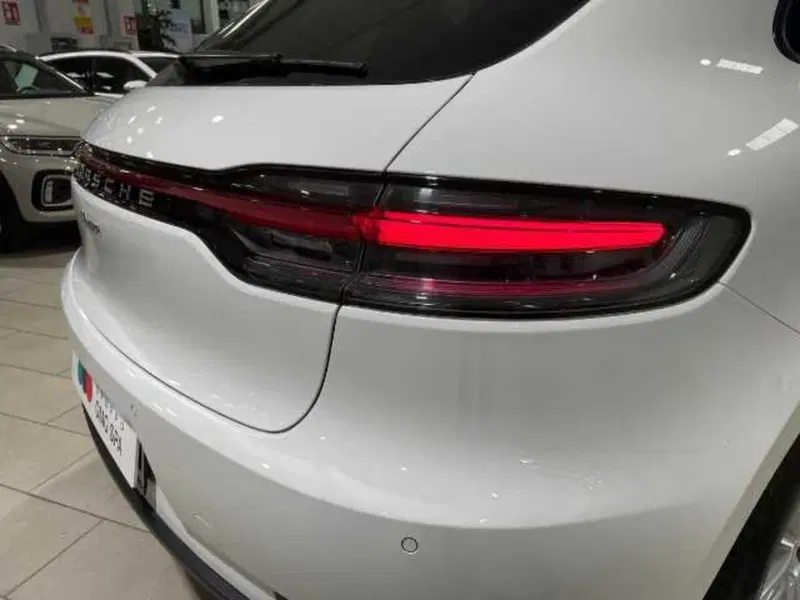 Porsche Macan usata a Firenze (16)