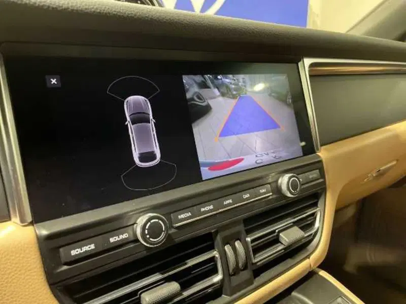 Porsche Macan usata a Firenze (18)