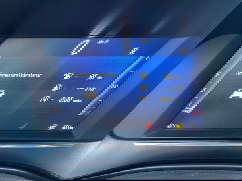 Opel Corsa nuova a Salerno (12)