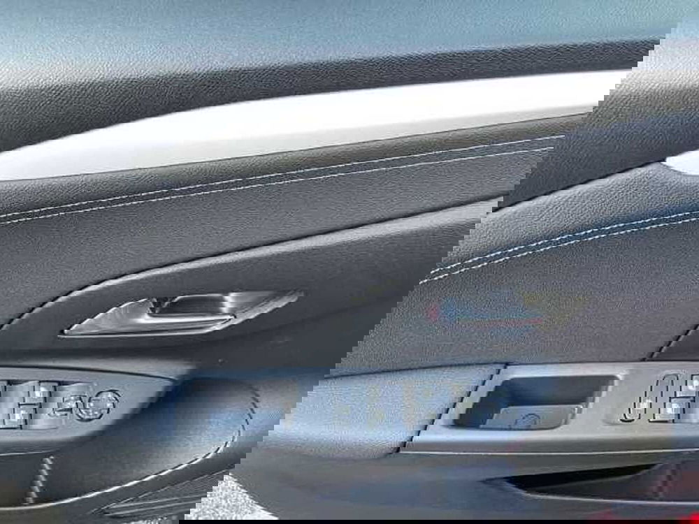 Opel Corsa nuova a Salerno (13)