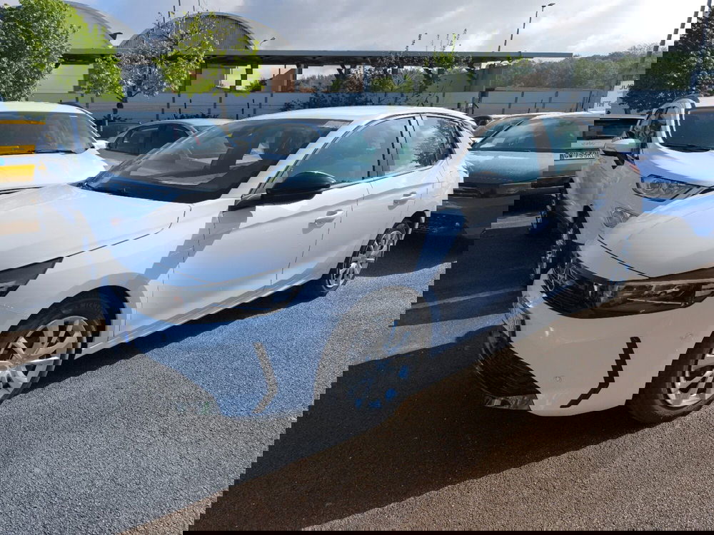 Opel Corsa nuova a Frosinone (15)