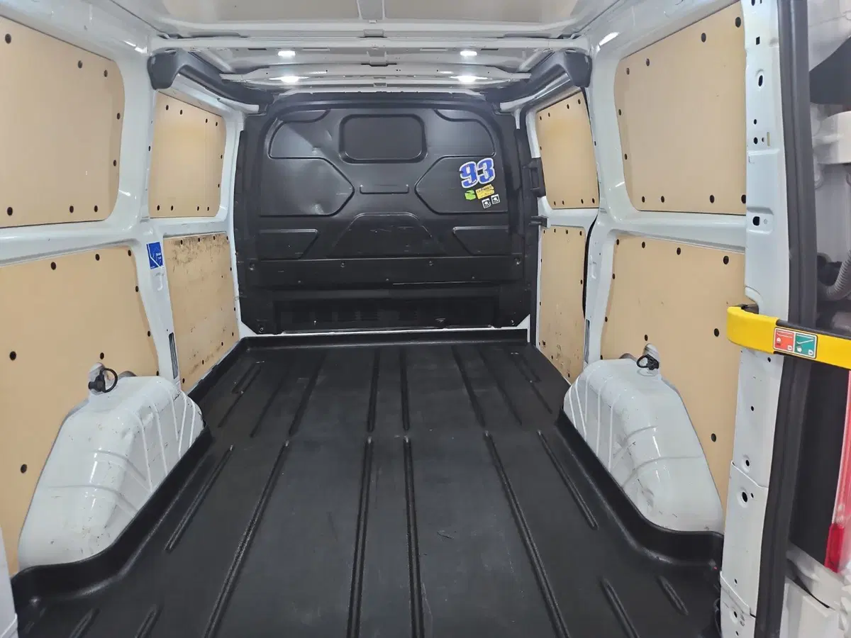 Ford Transit Custom Furgone usata a Vicenza (6)